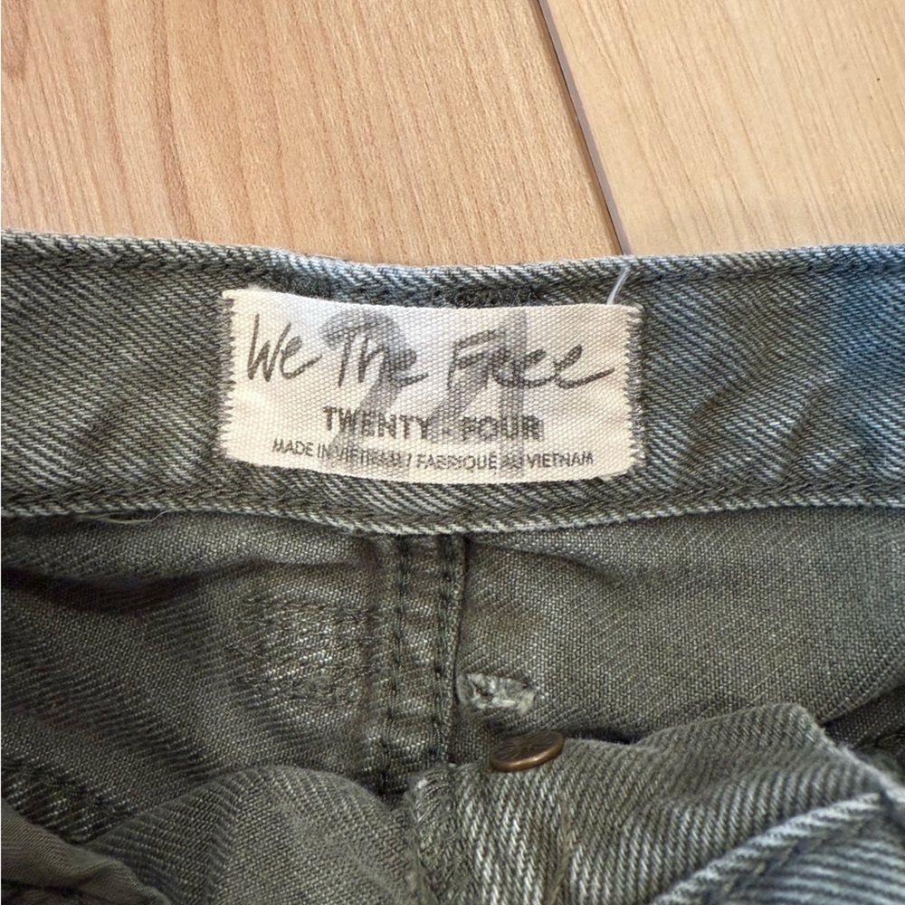 FP Shorts - Picture 3 of 6